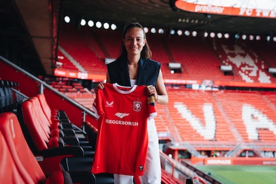 Marthe Munsterman (33) keert na negen jaar terug bij FC Twente Vrouwen