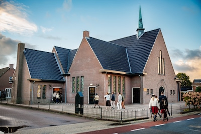 Dominee wist mogelijk van seksueel misbruik door zijn eigen dochter: kerk in Elspeet in crisis