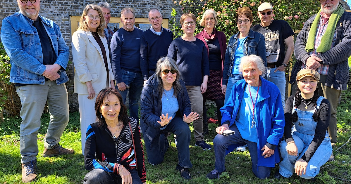 ‘Iranees bloed’ druipt van het doek: eerste groepstentoonstelling draait om democratie