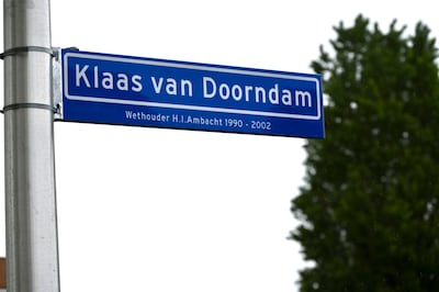 Hendrik-Ido-Ambacht vernoemt straat naar oud-wethouder Klaas van Doorn