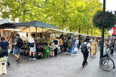 Let op: donderdagmarkt in Delft kan eerder stoppen vanwege de hitte