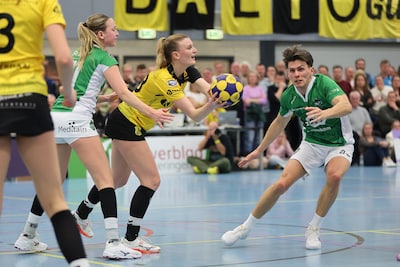 DVO verliest van koploper en begint play-offs om landstitel met een uitwedstrijd