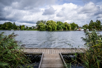 Twaalf stoffen boven de norm in de Waal, ook Binnenmaas scoort slecht in nieuw onderzoek