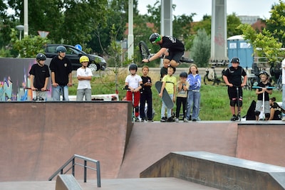 Nieuw skatepark in Gouda trekt honderden bezoekers: ‘Leukste waar ik tot nu toe ben geweest’