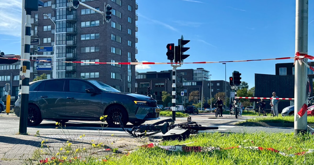 Fietser gewond bij aanrijding met auto op Aziëlaan in Purmerend