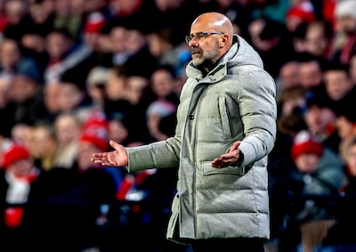 Peter Bosz vertelt over de stand van zaken bij PSV in aanloop naar Feyenoord-thuis: hij heeft goed n