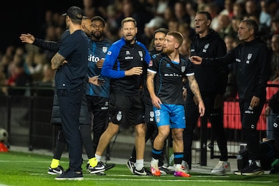 LIVE Keuken Kampioen Divisie | Opschudding na vroege rode kaart, Heracles komt met man minder op voorsprong