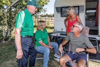 Animo voor adults-only-camping groeit: ‘Op vakantie geen zin in ouders die kinderen niet begrenzen’
