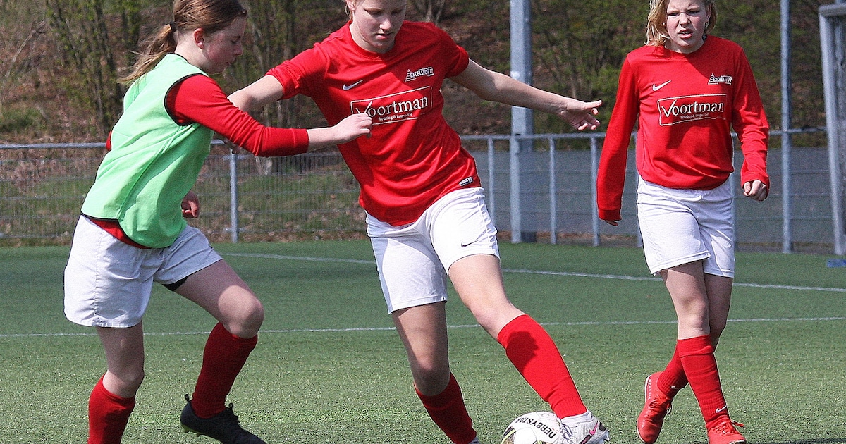 VV Papendrecht zoekt speelsters voor MO13