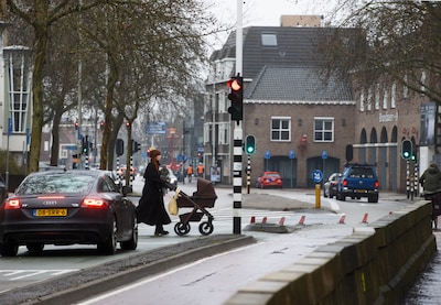 Edenstraat gaat op de schop, maar omwonenden zijn het wachten beu: ‘Nog vier jaar risicovol overstek