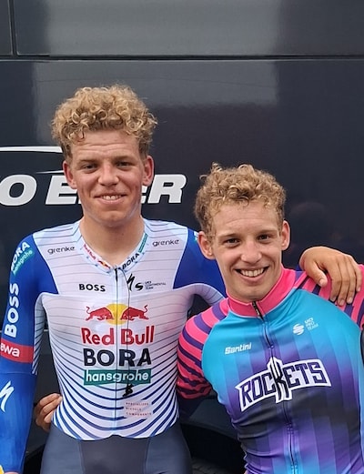 Wielerbroers Mouris maken indruk in ZLM Tour: ‘Het is heel speciaal om met je broer in de kopgroep t