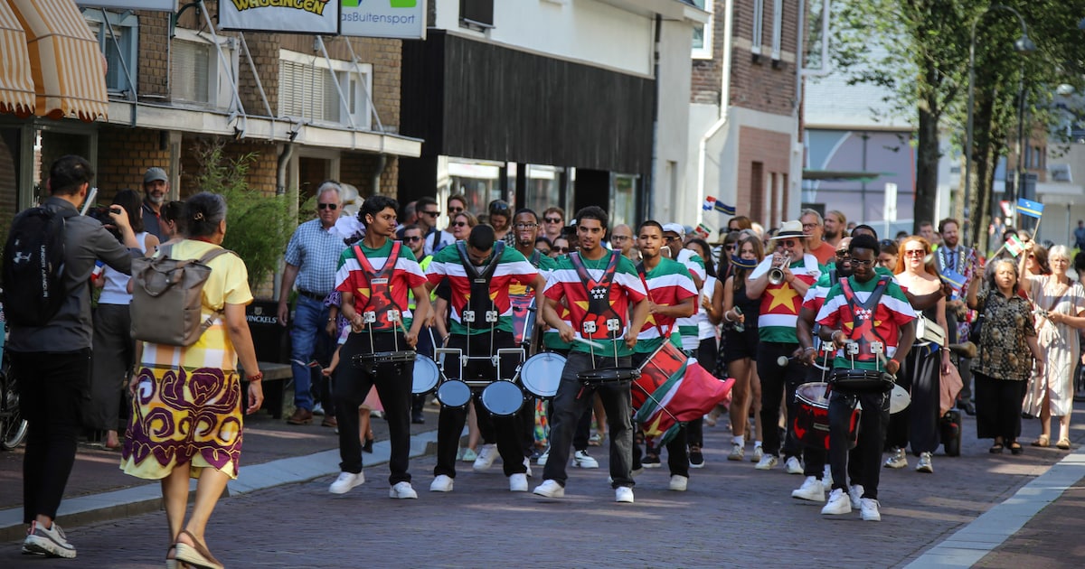 Ketikoti-viering in Wageningen en echtpaar Van Lienden vijftig jaar getrouwd
