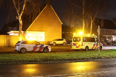 Voetganger gewond bij ongeluk voor ziekenhuis in Ede