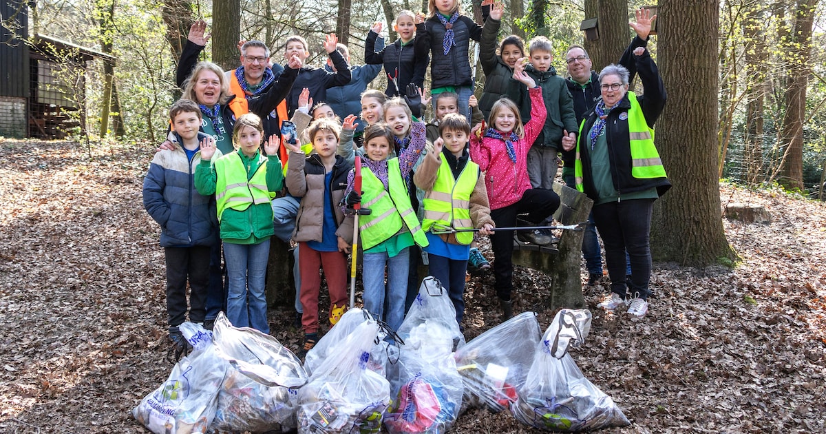 Scouts uit Overloon en Cuijkse duikers in actie voor schonere omgeving