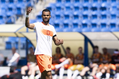 Gakpo zet dominant Oranje vanaf elf meter op voorsprong, har