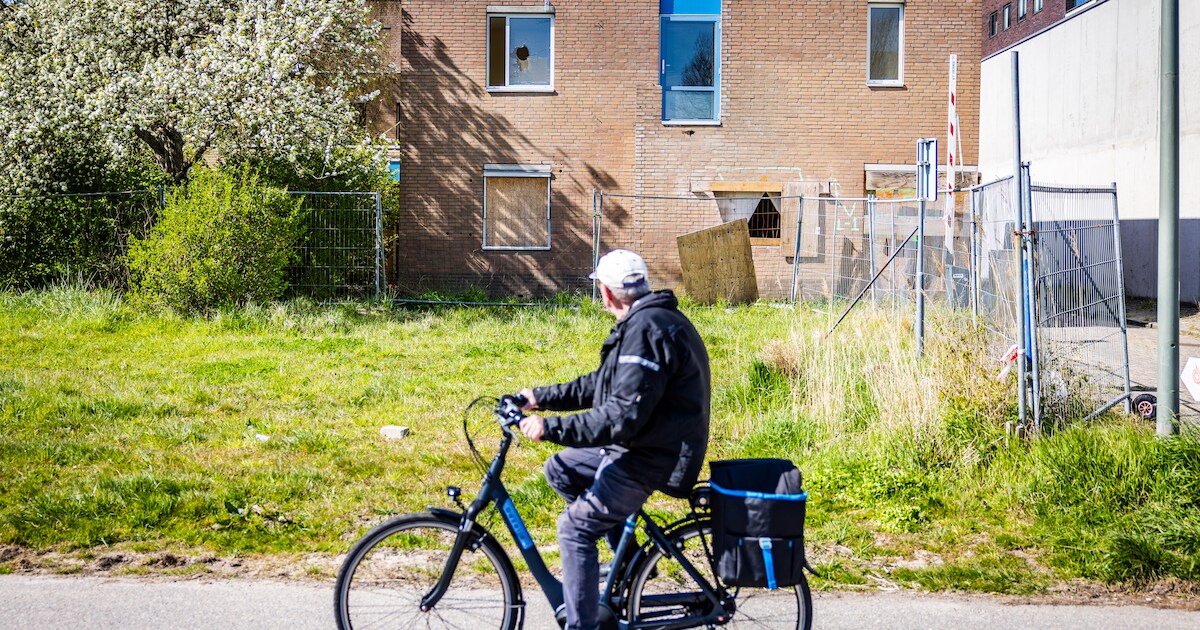 Sloop psychiatrisch ziekenhuis maakt weg vrij voor bouw nieuwe ...