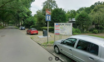 Aha! Hierom staan er nog plattegronden langs de weg in Enschede