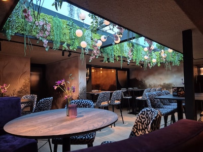 Zo ziet het nieuwe restaurant Labras in Glanerbrug er vanbinnen uit