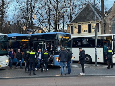 Ongeveer veertig FC Porto-supporters opgepakt na vernielen bus
