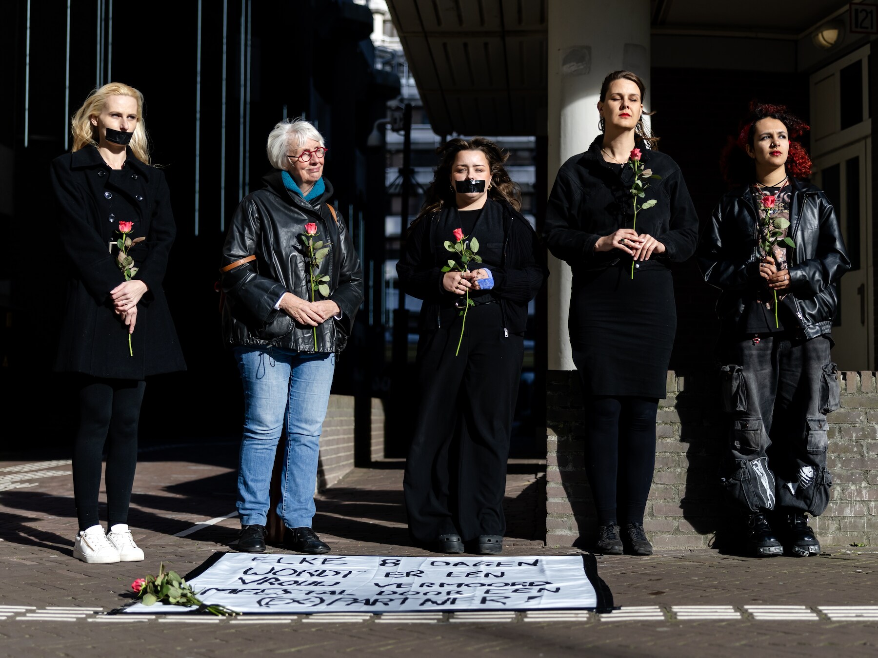 Alarmkastje, pepperspray, telefoontaps en foute-mannen-register: de Tweede Kamer is het zat na moord op Lisa (17)