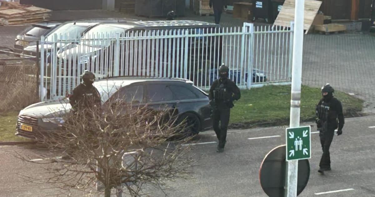 Aangehouden man blijkt eigenaar van bedrijf waar 5000 kilo cocaïne werd geleverd: voorarrest verleng