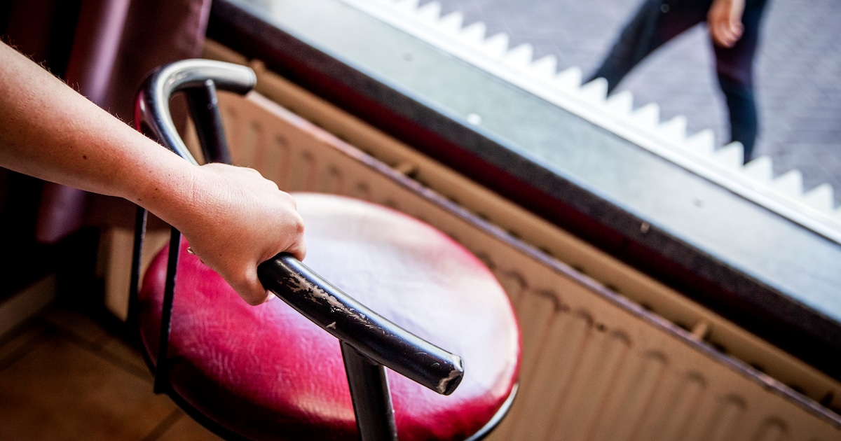Twee sekswerkers aangetroffen in pand en andere misstanden geconstateerd bij grote handhavingsactie 