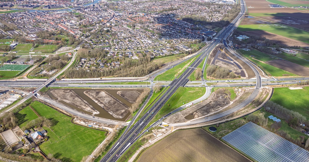 A27 in beide richtingen dicht door werkzaamheden bij knooppunt Hooipolder