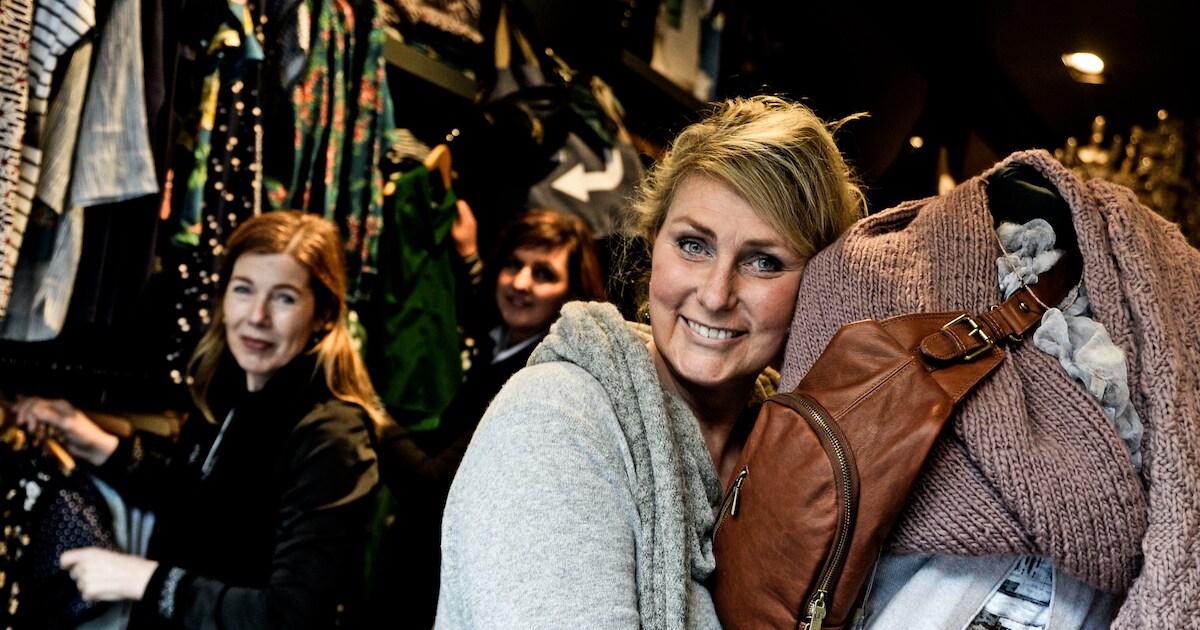 Ellen uit Enschede ging tegen haar ouders in: al 32 jaar haar eigen ...
