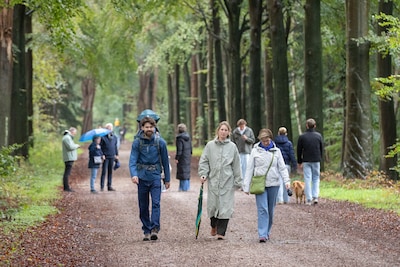 Zon en buien wisselen elkaar af in koud herfstweekend