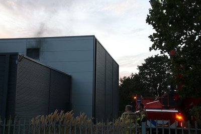Brand in leegstaand bedrijfspand in Twello
