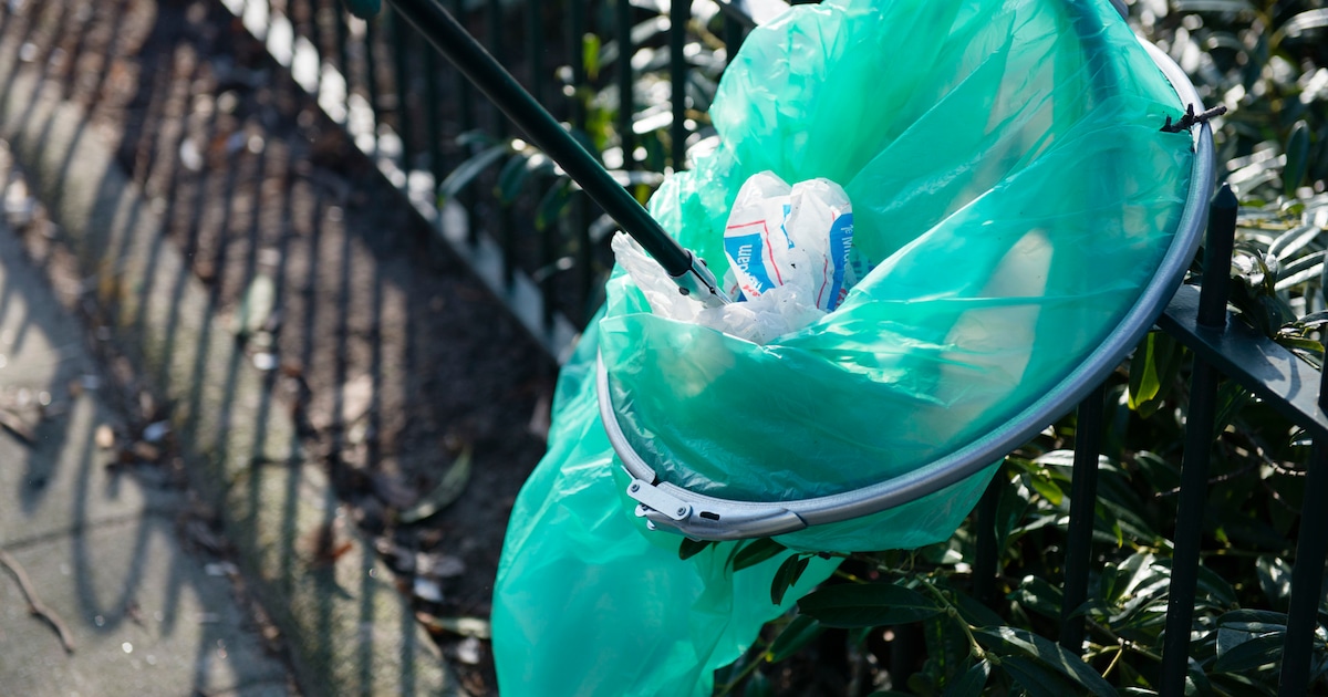 Prik zwerfafval tijdens Landelijke Opschoondag in Uithoorn