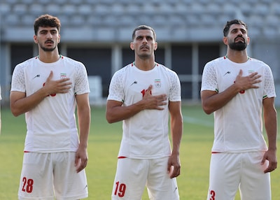 Kansas City kleurt alvast oranje, Iraanse voetbalbond vraagt FIFA om opheldering over visa