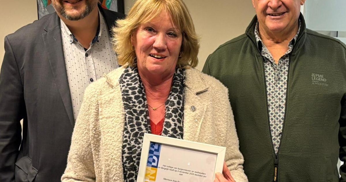 Vrijwilligersonderscheiding voor Anja Bax in Luyksgestel