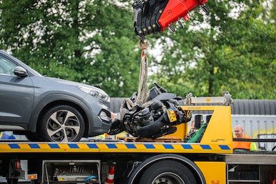 Motorrijder gewond na botsing met auto op A348 bij Velp