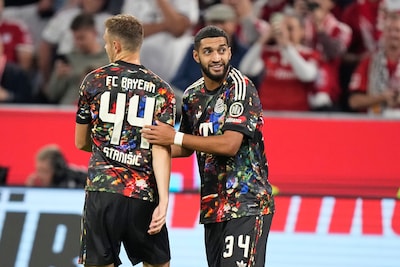 Bayern München boekt monsterzege dankij hattrick Olise, jubileumgoal Kane en eerste goal Saibari
