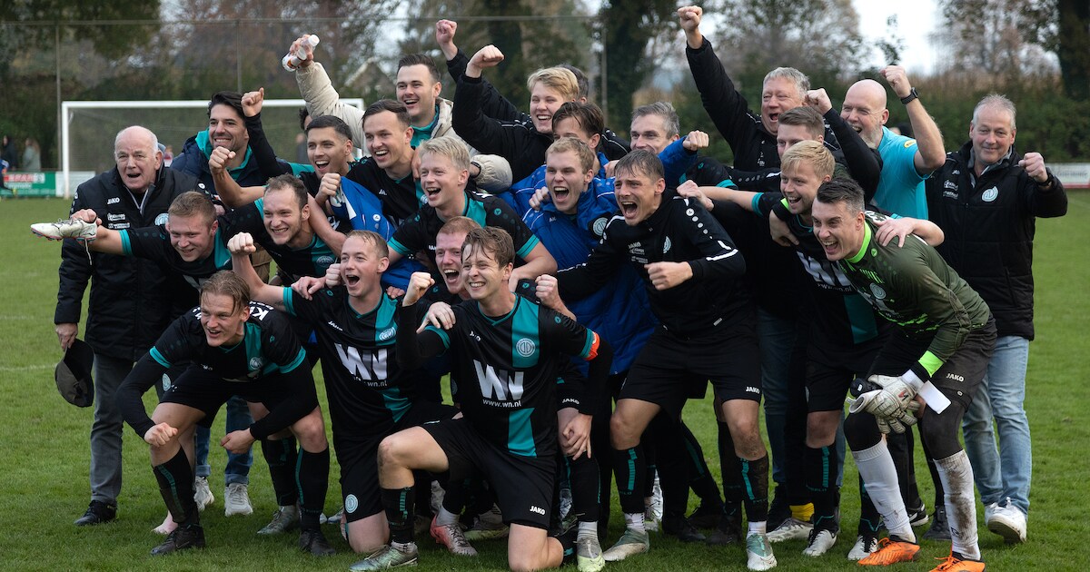 FC Dinxperlo wordt niet de eerste kampioen van Nederland, maar levert wel een bijzondere prestatie