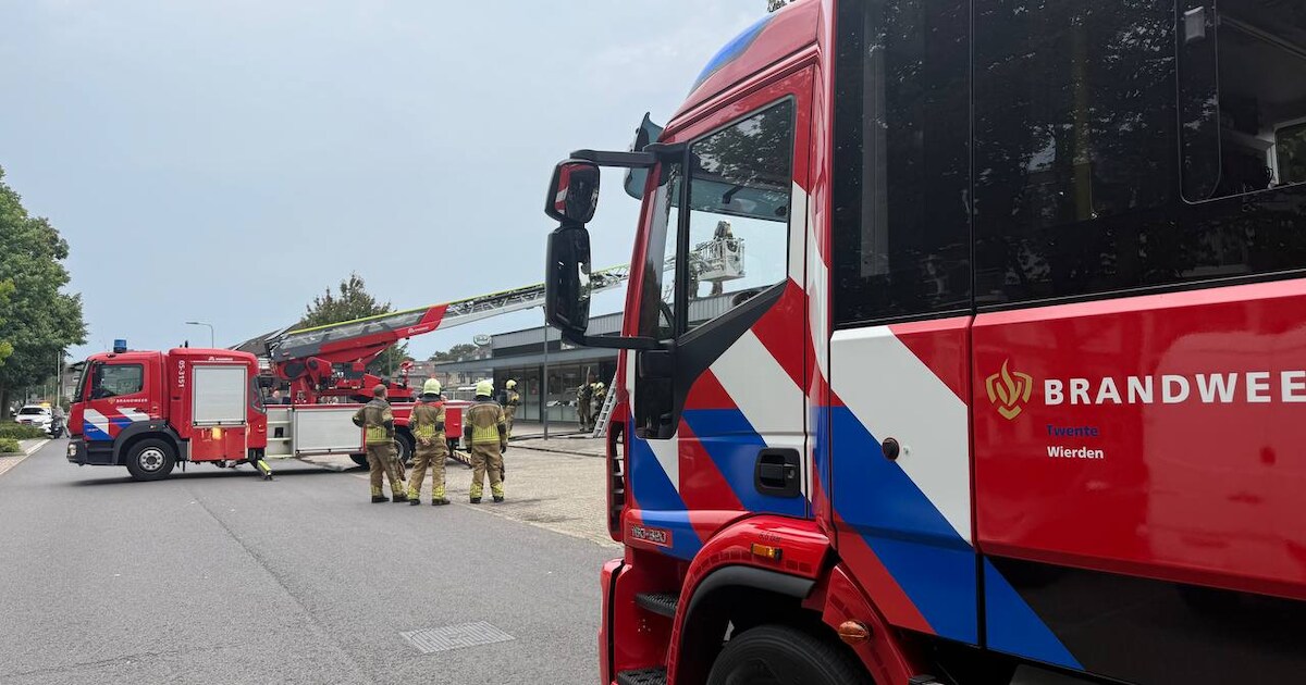 Middelbrand bij Eetcafé Istanbul aan de Catharina van Renneslaan in Almelo