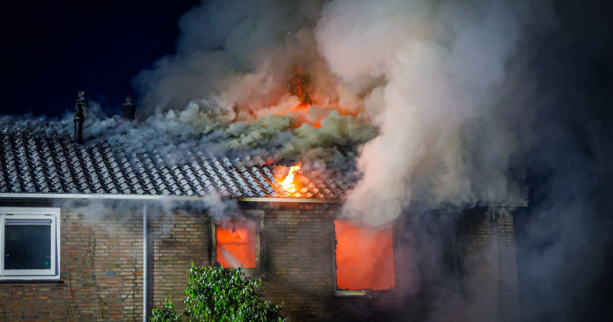 Woning in Gytsjerk verwoest na flinke brand
