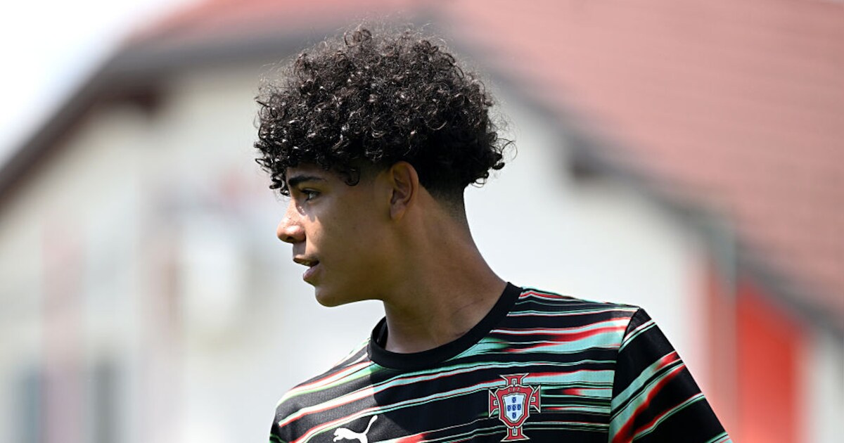 Cristiano Ronaldo J nior Maakt Indruk Voor Het Eerst Geselecteerd Voor 