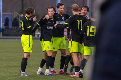 ‘Vogels’ op jacht naar eerherstel, veel derby’s in derde klasse: dit is het voetbalprogramma