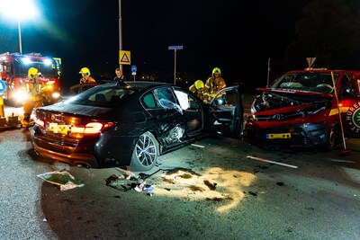 Gewonden na botsing op Portlandse Baan in Barendrecht