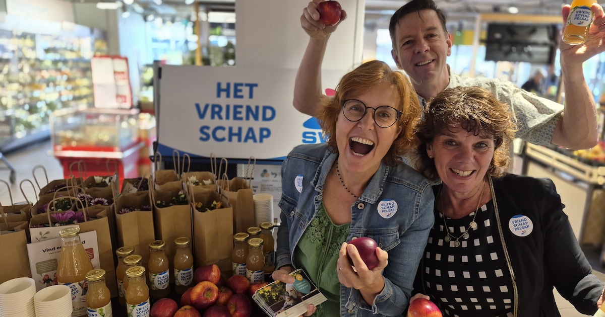 Wethouder opent Maand van de Ontmoeting in Den Hoorn