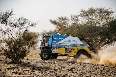 Kay Huzink sluit een toch al prachtig verlopen Dakar Rally af met hoogtepunt: de dagzege