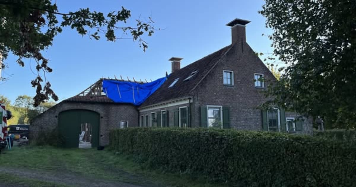 Restauratie boerderij Tichelwerk langs Kleibosch