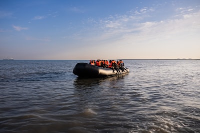 Brand uitgebroken op boot met 160 migranten op Kanaal