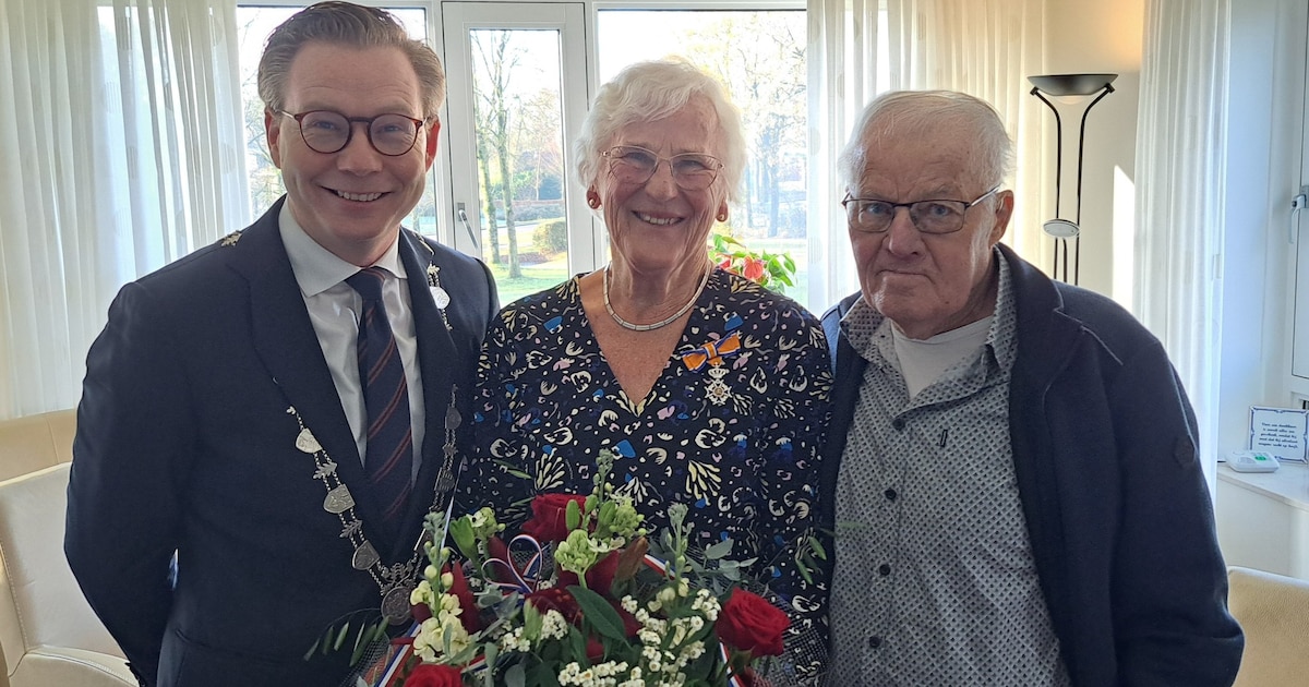 Koninklijke onderscheiding voor Grietje Bron-Bron in Ureterp