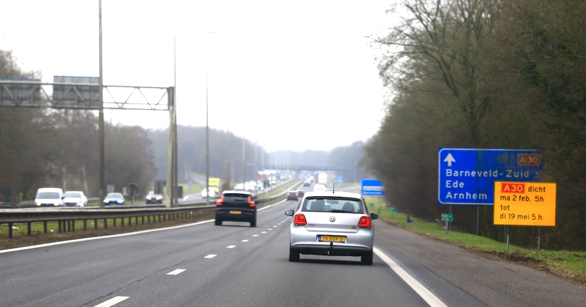 Kunnen de lokale wegen in Scherpenzeel de extra drukte aan als de A30 dicht is? / Scherpenzelers mak