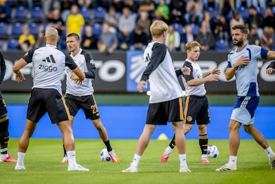 Ajax met twee basisdebutanten én verrassende naam in de aanval begonnen tegen Fortuna