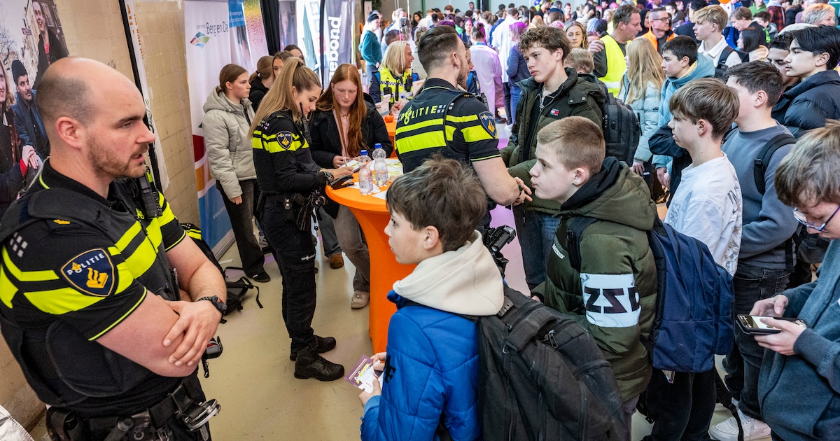 Beroepenmarkt op het Corderiuscollege in Amersfoort