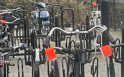 Fietswrakken bij station Bodegraven massaal weggehaald: ‘Letten vooral op lege banden’